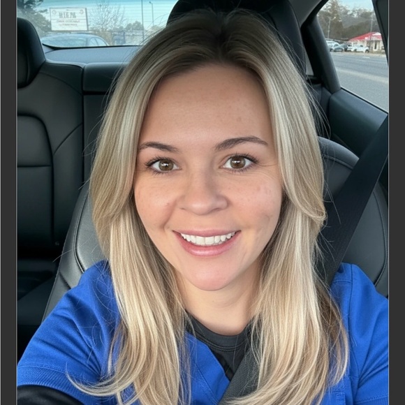 Meet your Posher, Cory - Picture 1 of 1